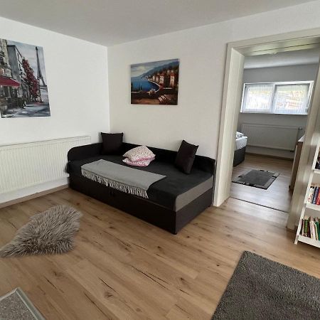 Terrassenwohnung In Estenfeld Bei Wuerzburg エクステリア 写真