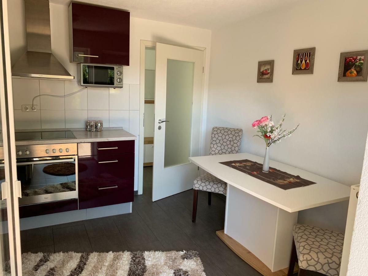 Terrassenwohnung In Estenfeld Bei Wuerzburg エクステリア 写真