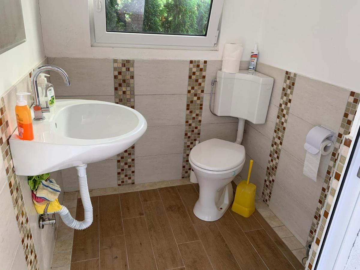Terrassenwohnung In Estenfeld Bei Wuerzburg エクステリア 写真